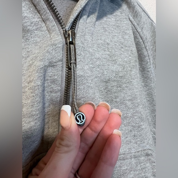 Lululemon Scuba Oversized Half-Zip Hoodie - Picture 2 of 5